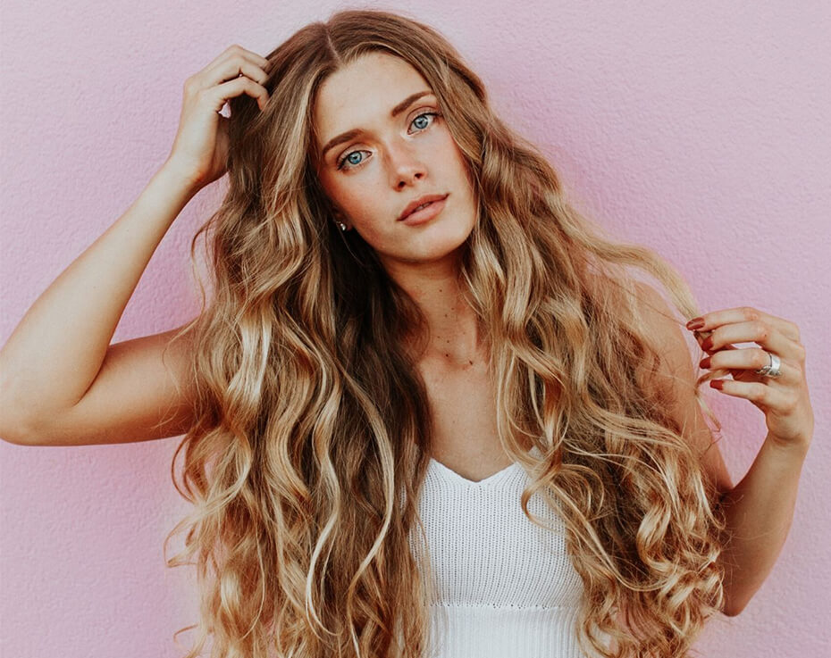 Treat Your Curly Hair Right With These Simple But Best Tips